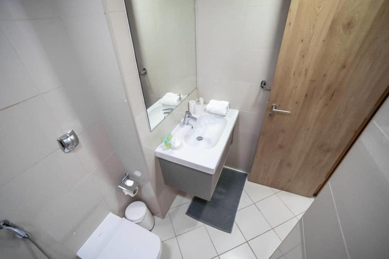 Continental Tower, Dubai Marina - Luton Vacation Homes Екстер'єр фото